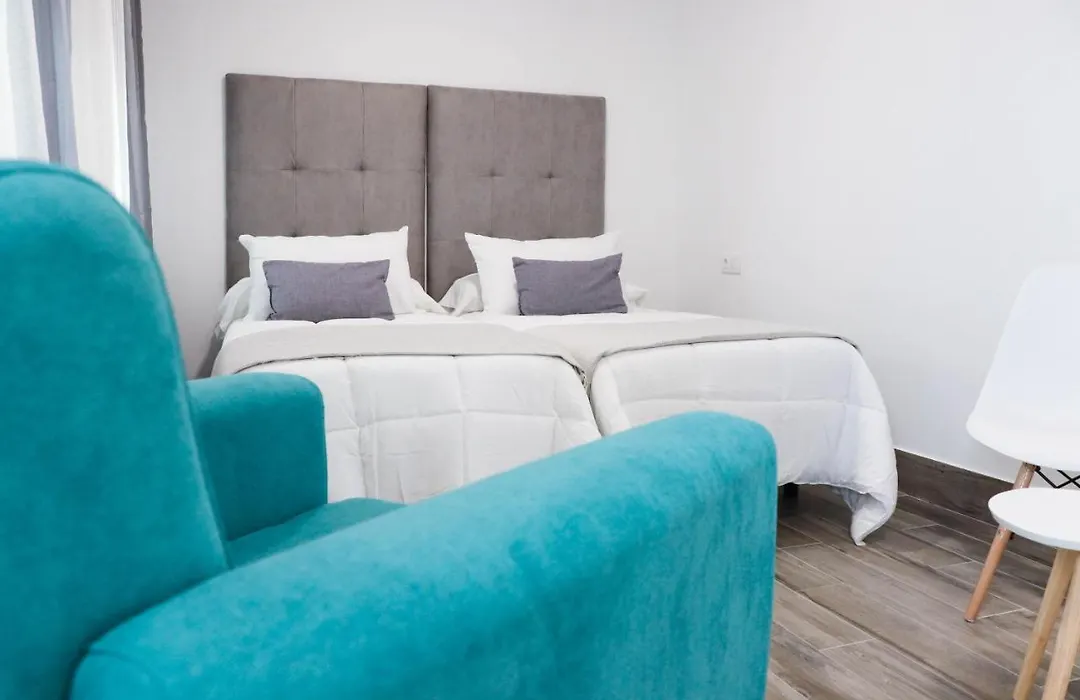 Hostal Castillo-1